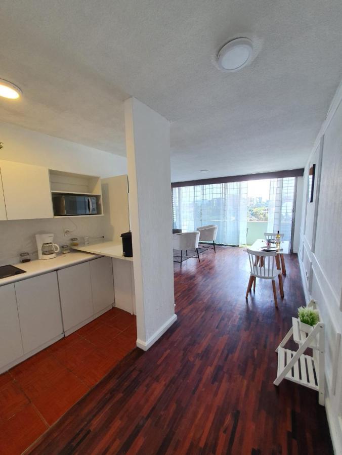 Apartamento Avenida Reforma Ciudad De Guatemala Esterno foto